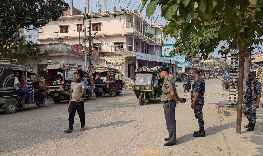 सशष्त्र प्रहरीद्दारा ठूलो परिणामको लागू औषधसहित ११ जना पक्राउ