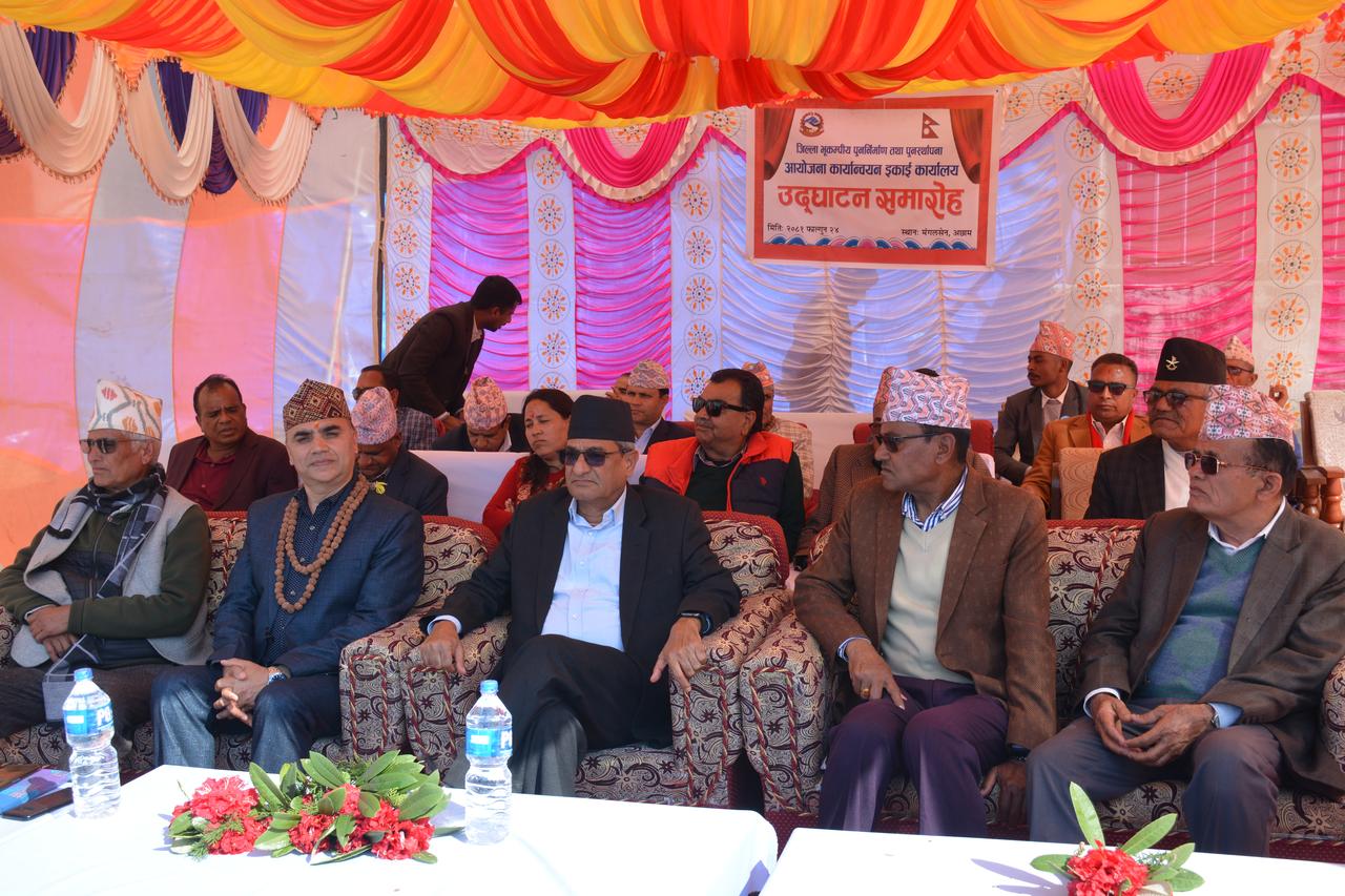 पुनर्निर्माण र पुनर्स्थापनाको काम सरकारको उच्च प्राथमिकतामा छ : गृहमन्त्री