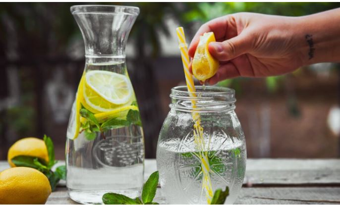 दैनिक बिहान कागती पानी पिउनुहुन्छ भने नगर्नुहोस् यस्तो गल्ती