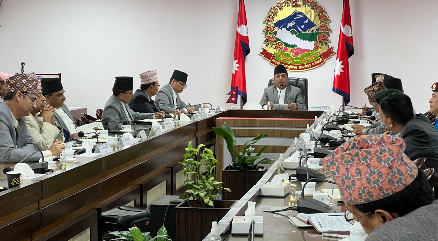 सरकारी कर्मचारीले बैठक भत्ता नपाउने, अनावश्यक देखिएका सरकारी संरचना र निकाय खारेज गर्ने