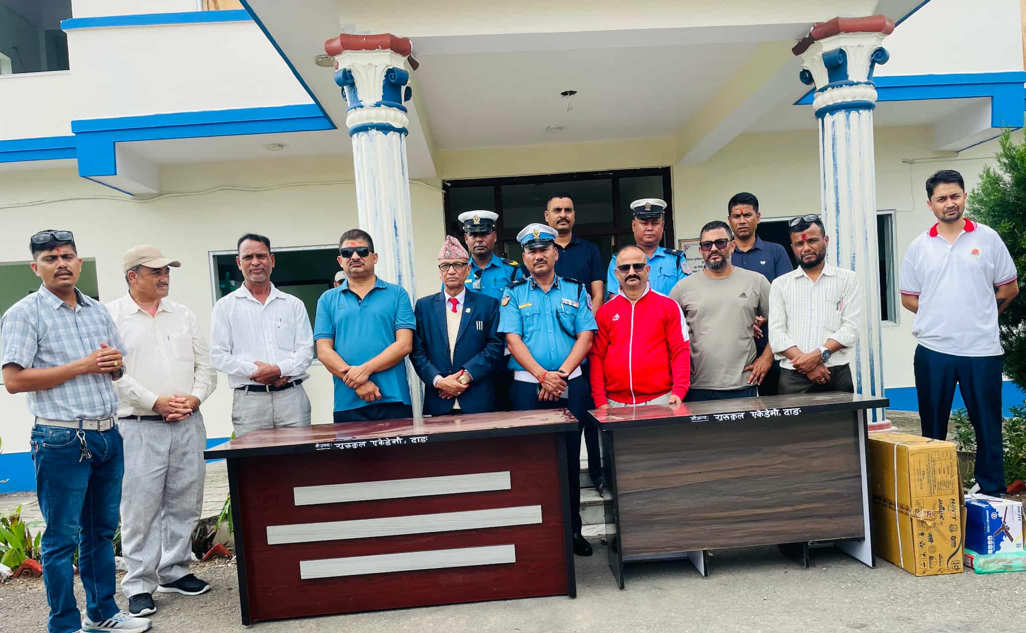 जेन्जी आन्दोलनमा क्षति पुगेको ट्राफिक कार्यालयलाई गुरुकुल एकेडेमीको सहयोग