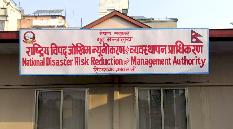 राजमार्गमा अलपत्र यात्रुलाई खाद्यान्न उपलब्ध गराउन स्थानीय प्रशासनलाई निर्देशन