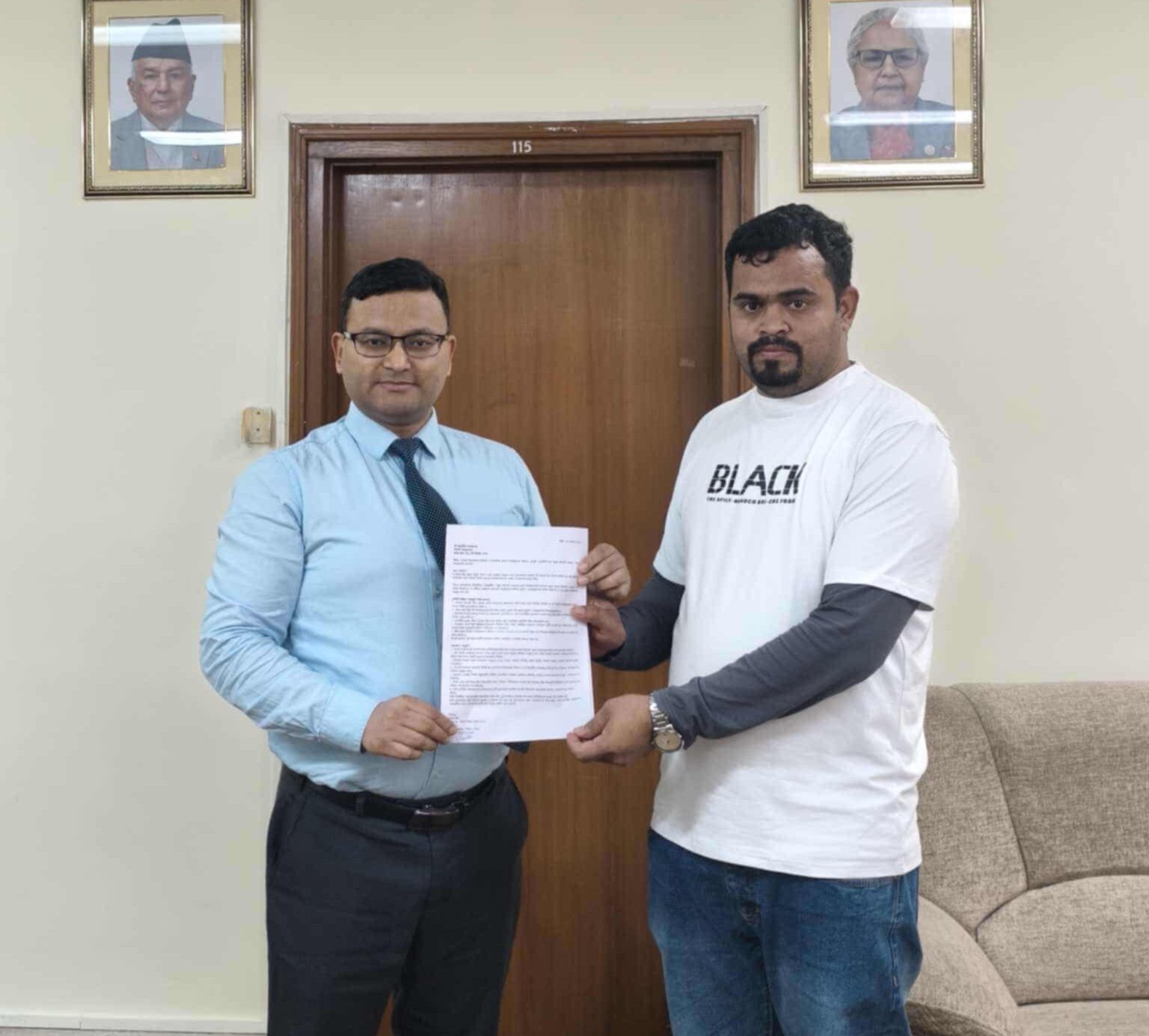 प्रवासी नेपालीका समस्या र सुझावसहित ज्ञापनपत्र दिल्लीस्थित नेपाली दूतावासमा बुझाइयो