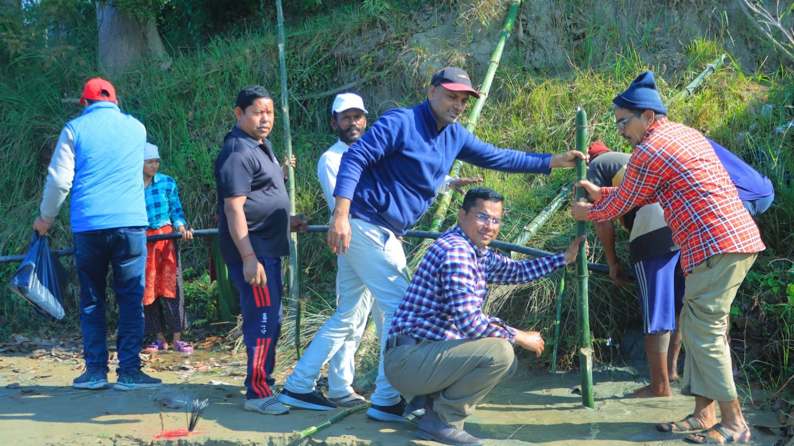 नदी कटानबाट जोगिने प्रयास, नयाँबस्तीमा जैविक तटबन्ध निर्माण सुरु