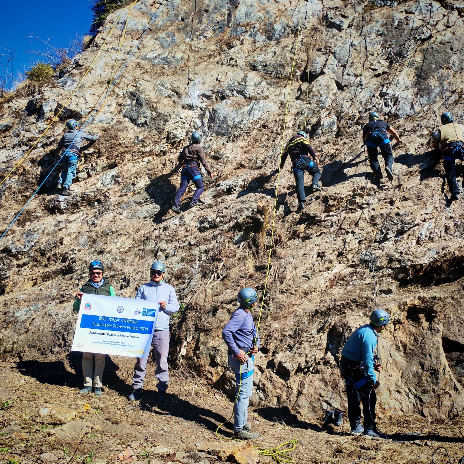 अपिहिमाल गाउँपालिकामा रोप एन्ड रेस्क्यु तालिम सञ्चालन (भिडियो रिपोर्ट)