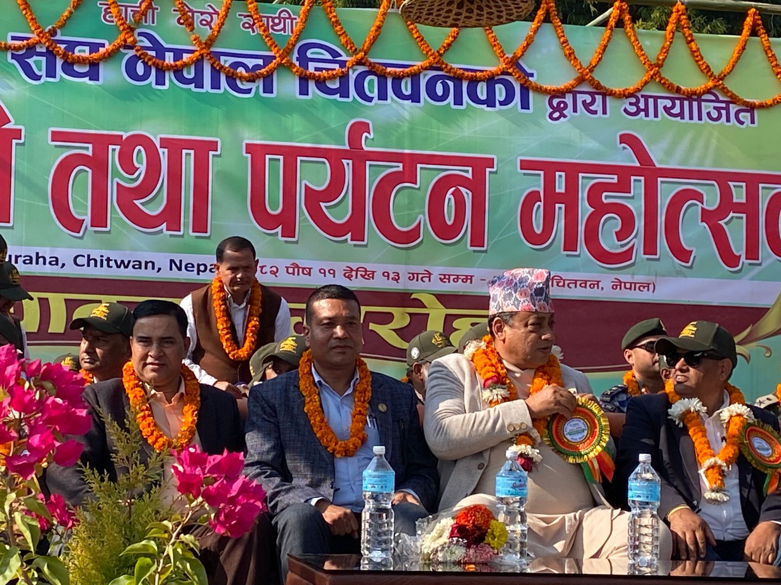 चितवनको सौराहामा १९औँ हात्ती तथा पर्यटन महोत्सव सुरु (भिडियो रिपोर्ट सहित)